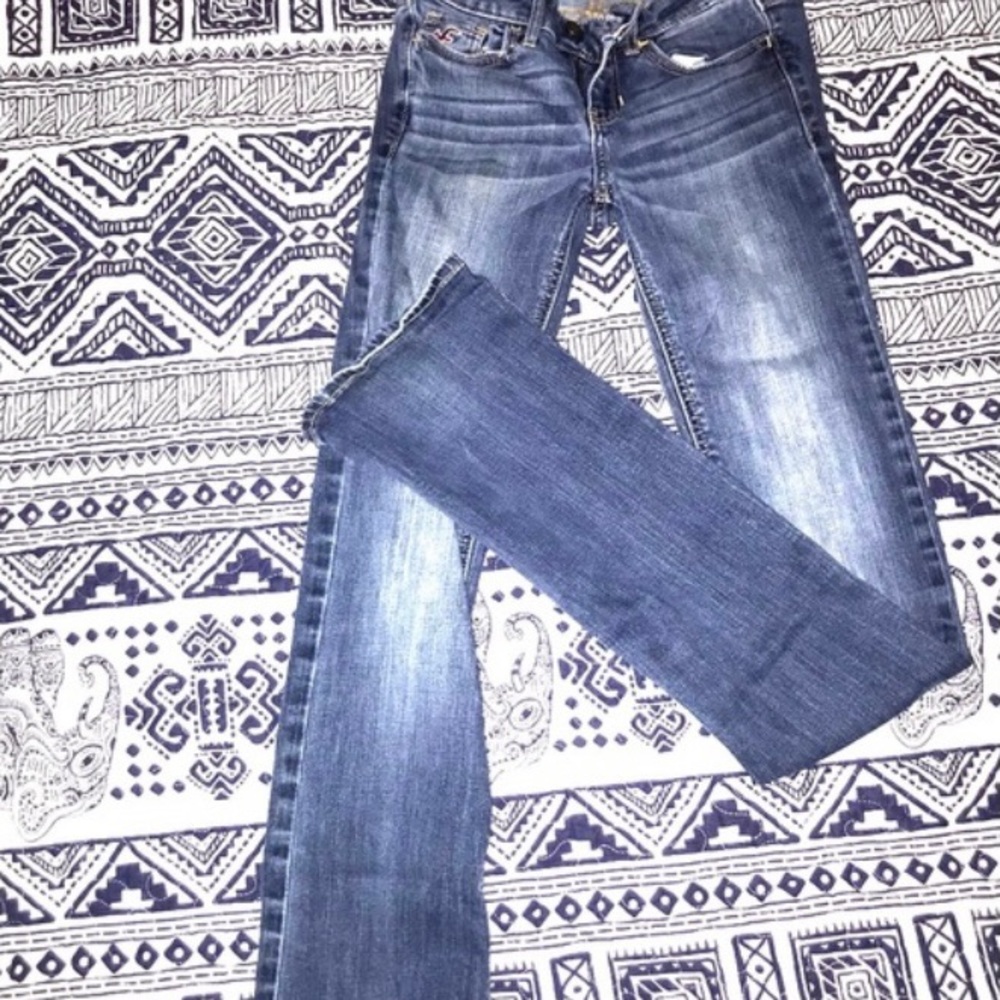 Hollister jeans